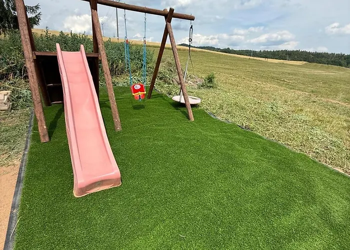 Lovec Mladejov